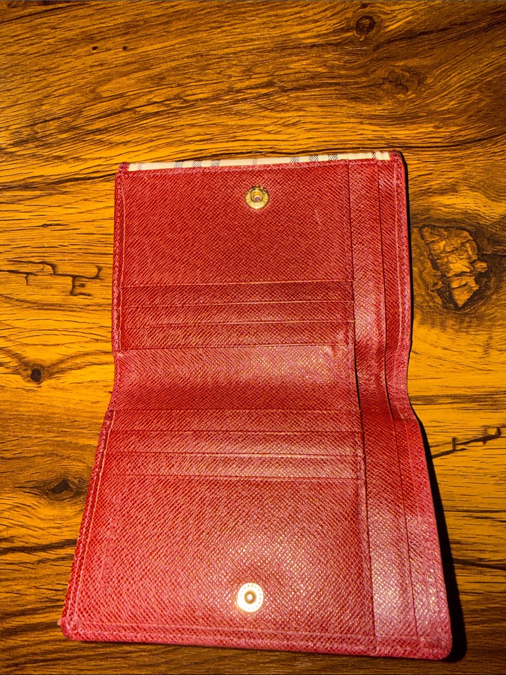 Burberry Beige Check Card Wallet with Burgundy Trim - Picture 7 of 15